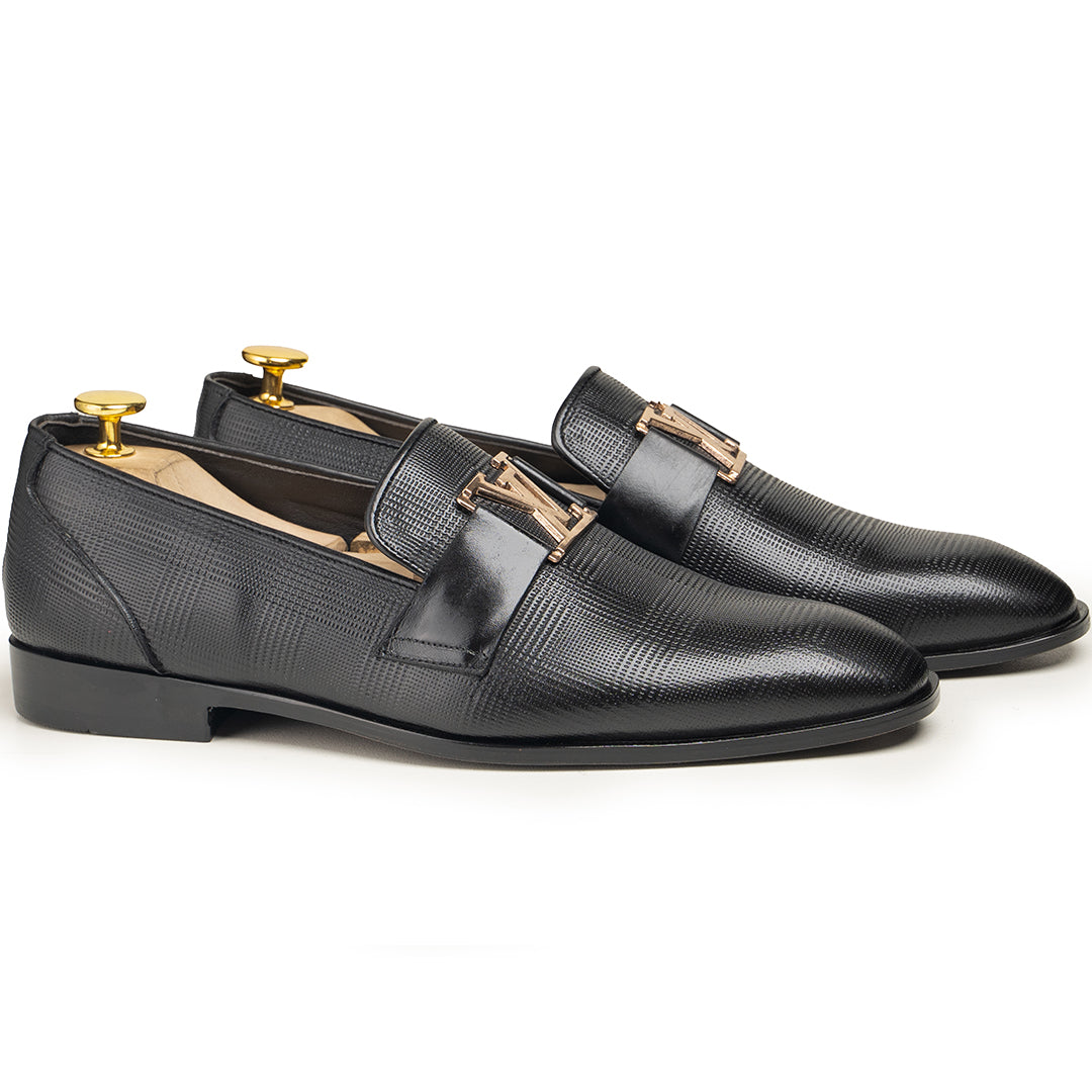 MACON BLACK