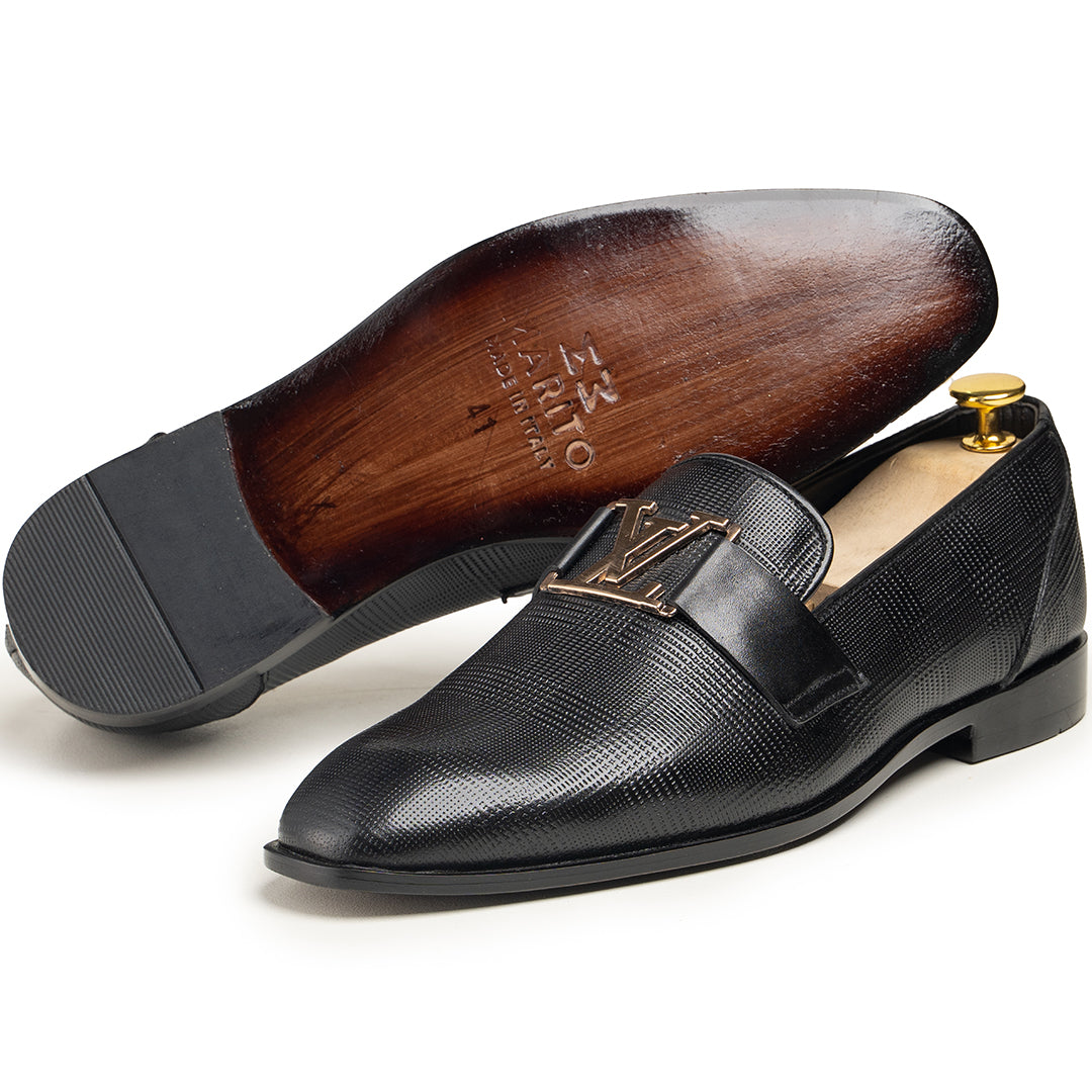 MACON BLACK