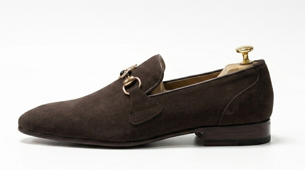 Suede Bee Brown