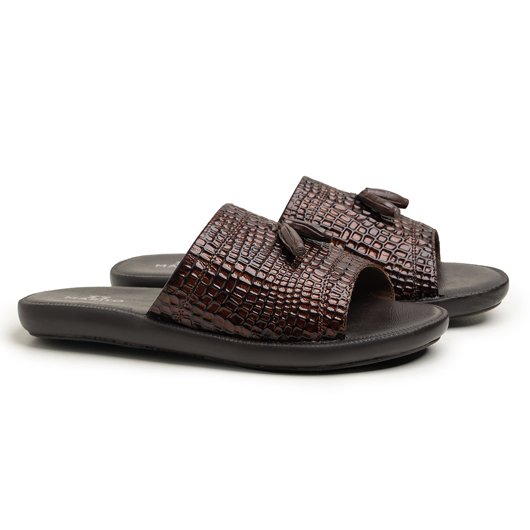 SLIP ON BROWN